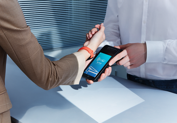 Умный браслет Xiaomi Mi Smart Band 6 с поддержкой NFC уже доступен для заказа в России