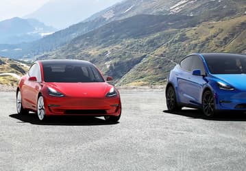 Tesla Model 3 вошёл в историю как первый электромобиль, опередивший все модели с ДВС и возглавивший рынок новых машин в Европе