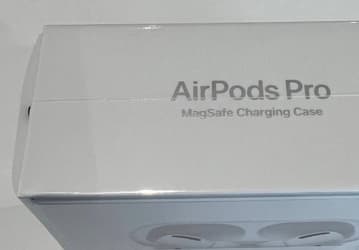 Apple начала продажи AirPods Pro с зарядным футляром MagSafe