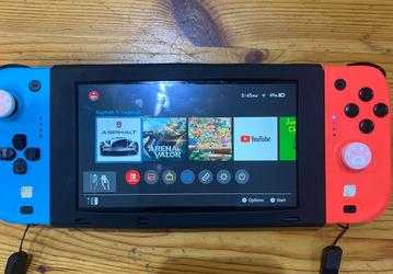 Собрать собственную Nintendo Switch без известных проблем из комплектующих с Aliexpress за полтора года и почти 500 долларов. Так поступил один канадец