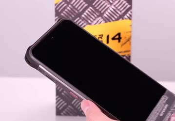 10 000 мА•ч, NFC, IP69K и беспроводная зарядка — за 160 долларов. Распаковка, комплект поставки и особенности смартфона Ulefone Power Armor 14