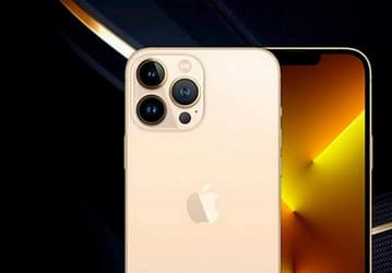 В коробке с iPhone 13 могут быть наушники: это стандартный комплект во Франции