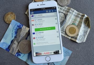 Смартфон Apple дешевеют медленнее всего, а аппараты Huawei теряют за два года 87% своей цены
