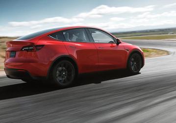 Tesla отзывает тысячи электромобилей Model 3 и Model Y