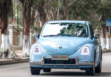 Электромобиль Ballet Cat в стиле классических моделей Volkswagen Beetle имеет запас хода до 500 км 