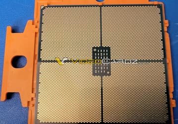 Огромный процессор AMD нового поколения засветился на фото, включая рентгеновское