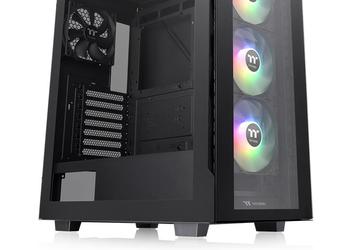 Корпус Thermaltake Divider 550 TG Ultra оснащен жидкокристаллическим дисплеем