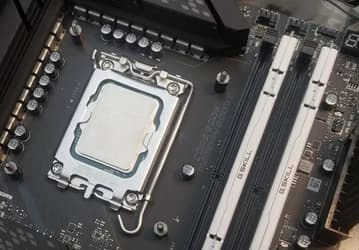 Звание народного процессора наконец-то переходит к CPU Intel? Первый полноценный тест Core i5-12400 показал, на что способна новинка