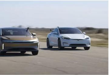 Видео дня: Tesla Model S Plaid против Lucid Air в скоростных заездах