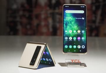 Представлен самый доступный складной смартфон. TCL Flex V будет стоить от 600 долларов