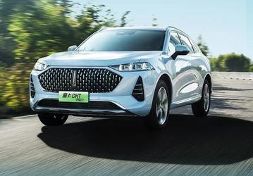 Расход 0,45 л на 100 км, разгон до 100 км/ч за 4,8 с и запас хода 204 км только на электричестве. Great Wall начала продажи гибридного кроссовера WEY Mocha DHT-PHEV