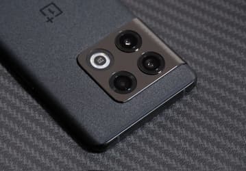 Новейший OnePlus 10 Pro наконец показали вживую со всех сторон