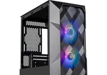 Передняя панель корпуса Cooler Master MasterBox TD300 Mesh изготовлена из рельефной полигональной сетки 