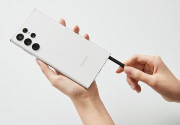 В Сети появилась демонстрация возможностей разных камер Samsung Galaxy S22 Ultra