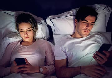 Instagram предлагает российским пользователям закрыть приложение