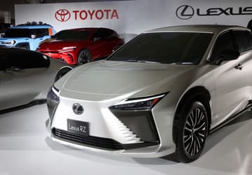 Представлен электрический кроссовер Lexus RZ 450e 2022 на базе Toyota bZ4X, который составит конкуренцию Tesla Model Y