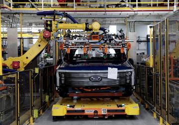 Ford приостанавливает производство пикапов F-150 в Канзас-Сити