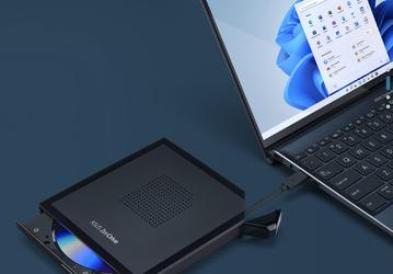 Внешний оптический привод Asus ZenDrive V1M оснащен встроенным кабелем длиной 24 см