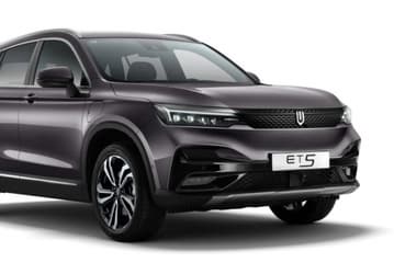 Электрический кроссовер Skywell ET5 сертифицировали в России. Это аналог Nissan X-Trail и Mitsubishi Outlander за 4,5 млн рублей