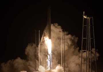 Грузовой корабль Cygnus наконец отправился к МКС
