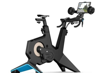 Имитация реальной езды. Представлен умный велотренажёр Garmin Tacx NEO Bike Plus, который вибрирует, обдувает и отслеживает разную статистику