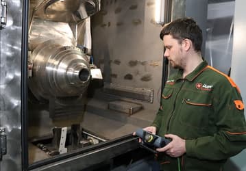 В России внедряют новую технологию обработки «блиска». Это важный компонент двигателя ПД-14 для пассажирских самолётов МС-21