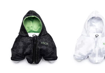 Руки и геймпад в тепле: Microsoft выпустила толстовку для контроллеров Xbox