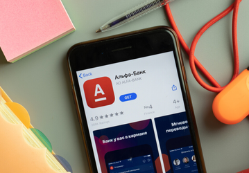 Клиенты «Альфа-Банка» вторые сутки жалуются на сбои в приложении