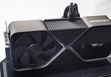 Обзоры GeForce RTX 4080: видеокарта очень быстрая, но слишком дорогая. Новинка превосходит RTX 3080 по цене намного значительнее, чем по производительности