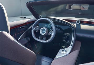Представлен электрический кабриолет Genesis X Convertible с необычным водительским местом