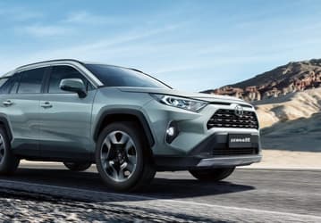 Официальные дилеры Toyota начали продавать в России китайские Toyota RAV4