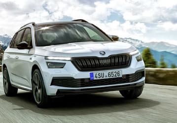 Доступный кроссовер Skoda Kamiq приехал в Россию. Цена в современных реалиях оказалась очень привлекательной