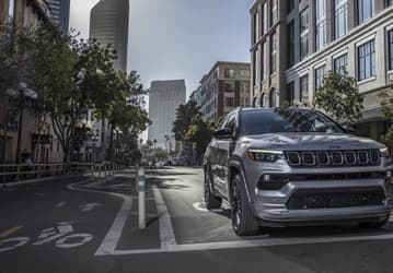 Jeep Compass 2023 получил совершенно новый турбомотор