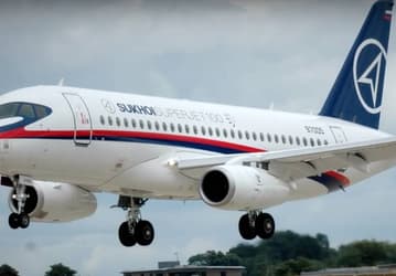 Новый самолёт Superjet 100 впервые оснастили старыми двигателями