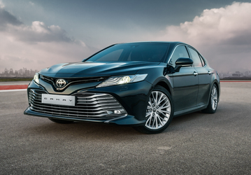 Toyota начала увольнять сотрудников в России. Они получают компенсацию от 12 окладов