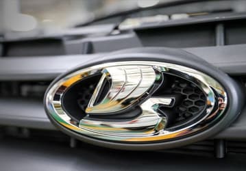 АвтоВАЗ нашёл комплектующие, но всего на 500 машин: уже в декабре на рынке появится новая партия Lada Largus