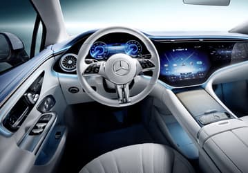 Хочешь быстрее — плати: Mercedes введёт подписку за $100 в месяц, чтобы разгонять электромобили на секунду быстрее