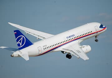 Самолёт Sukhoi Superjet New избавился от иностранного радиооборудования