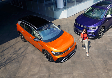 В России стартовали продажи электрического кроссовера Volkswagen ID.6 Crozz. Названа цена