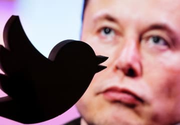 В Twitter уволили боровшихся с распространением фейков сотрудников