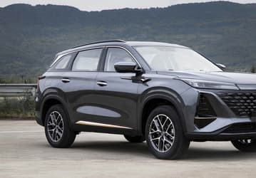 Кроссовер Changan CS75 второго поколения станет экономичнее – у него появится подзаряжаемая гибридная версия