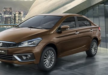 В России появился еще один конкурент Hyundai Solaris и Volkswagen Polo. За Suzuki Ciaz, оснащенный АКПП, просят менее 2 млн рублей