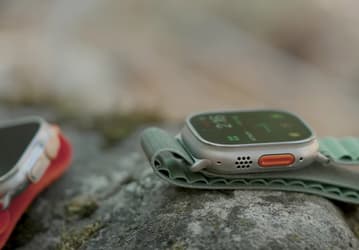 В простом тесте на громкость сирена дорогих часов Apple Watch Ultra уступила обычному свистку за 4 доллара