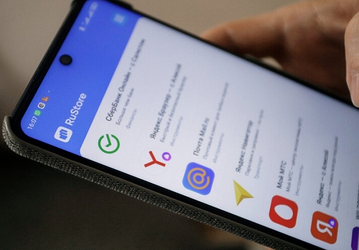 Отечественная альтернатива Google Play развивается: в RuStore появились рекомендации и тематические подборки