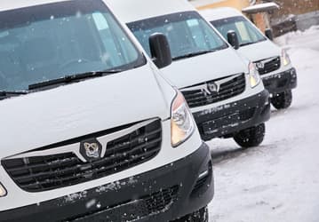 Вместо Ford Transit: первые автомобили Sollers переданы владельцам