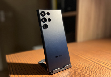Разницы между Samsung Galaxy S23 и S23 Ultra всё меньше: смартфоны получат экраны с одинаковой пиковой яркостью