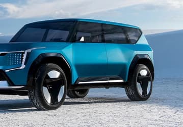 Огромный электрический Kia. Компания готовится представить большой серийный кроссовер EV9