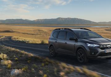 Таким мог бы быть совершенно новый Lada Largus. Представлен Dacia Jogger Hybrid 140, он способен проехать 900 км на баке бензина