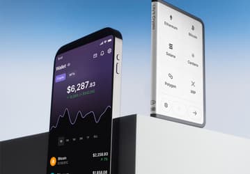 Ledger представила аппаратный криптокошелёк с сенсорным экраном