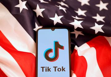 Нижней палате Конгресса США запретили пользоваться TikTok. Но это касается лишь рабочих смартфонов